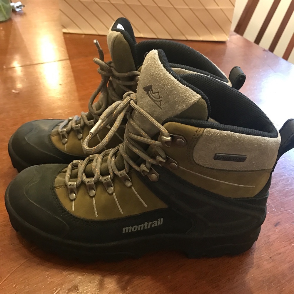 Montrail womens hiking boots